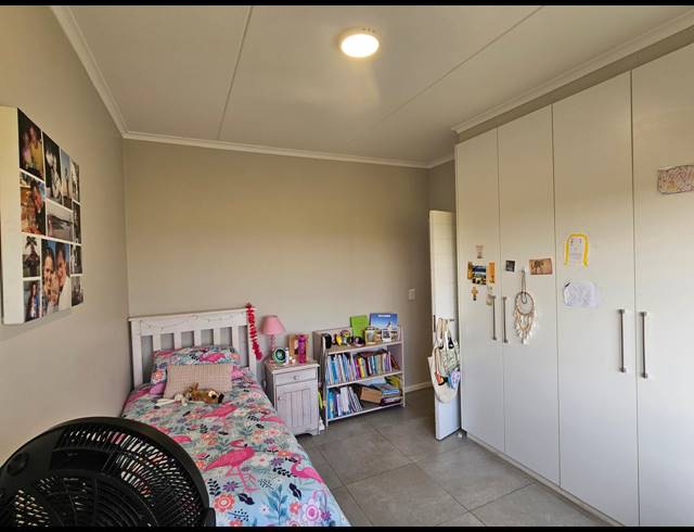 3 BEDROOM APARTMENT FOR SALE IN MANOR ESTATES